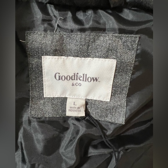 Goodfellow Men's Puffer Vest, insulated, Color Charcoal Grey, Size Large… - Picture 3 of 9